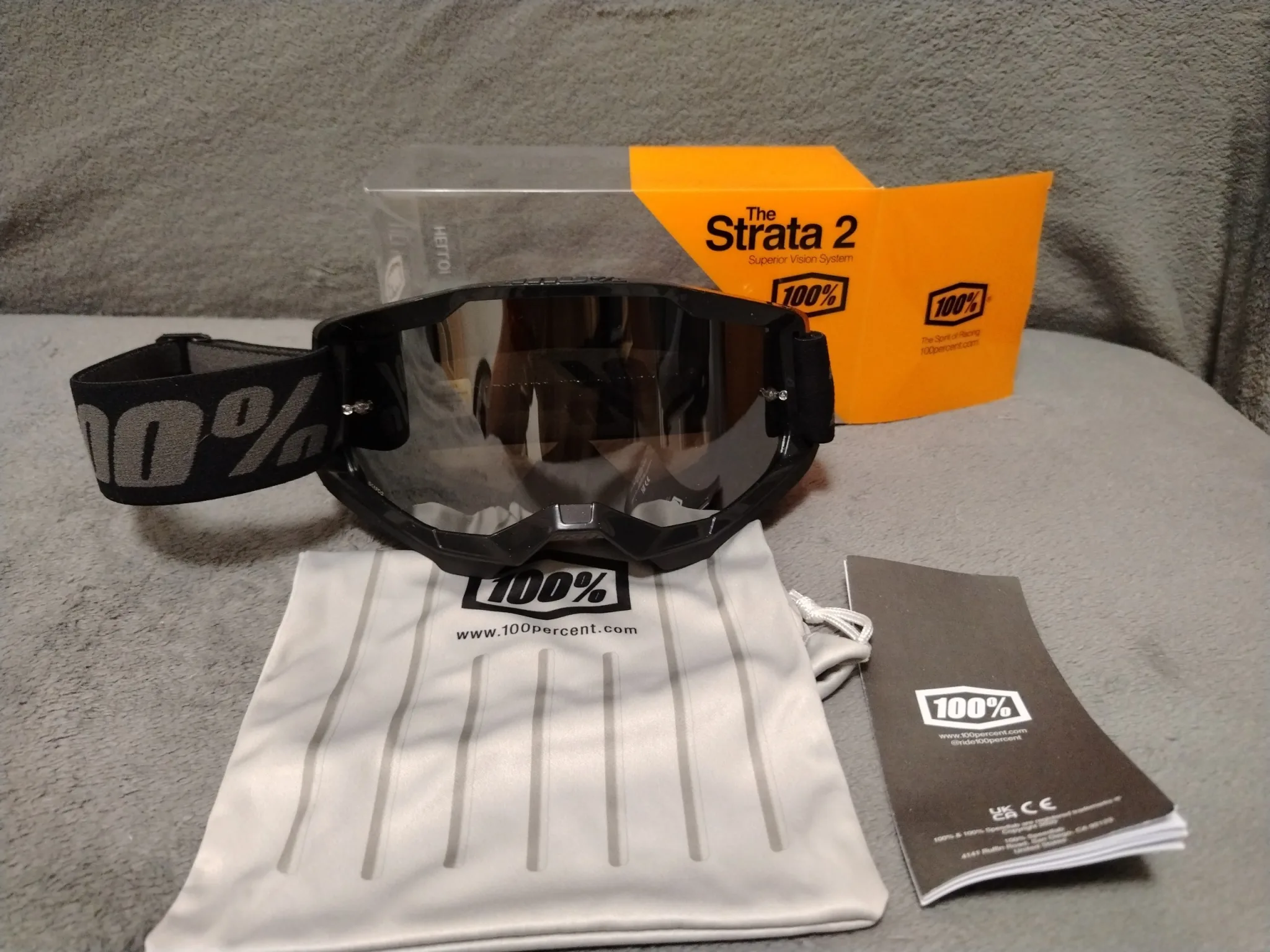 Мотоочки 100% Strata 2 в комплектации с зеркальной линзой (Mirror Silver Lens)